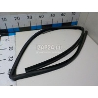 Уплотнитель стекла двери Land Rover Freelander 2 (2007 - 2014) LR007491