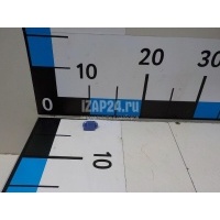 Крепеж (клоп) Renault Lada Vesta 2015 7703077477