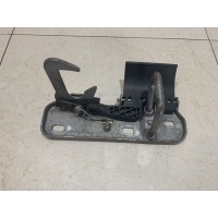Крючок капота Volkswagen Passat (B7) VII (2010–2015) 2012 3AA823480