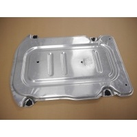Audi a1 82a крышка шасси 2q0825229b