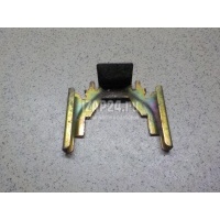 Зажим Suzuki Ignis II (HR) (2003 - 2008) 8229286G00
