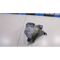 Кронштейн двигателя левый VAG Macan 2013 8K0399059H