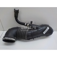 Патрубок воздушного фильтра BMW 3-serie E92/E93 (2006 - 2012) 13717804846