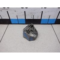 Кронштейн радиатора BMW 1-serie E82/E88 (2007 - 2013) 17117526444