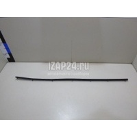 Накладка стекла заднего левого Toyota CorollaVerso (2004 - 2009) 681740F010