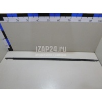 Накладка стекла переднего правого Toyota CorollaVerso (2004 - 2009) 7571064010