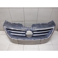 Решетка радиатора VAG Passat CC (2008 - 2017) 3C8853651QGRU