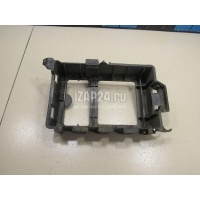 Кронштейн (сопут. товар) Renault Symbol II (2008 - 2012) 8200145959