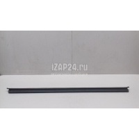 Уплотнитель стекла двери VAG Golf VI (2009 - 2013) 5K4837479B5AP