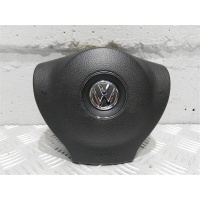 Подушка безопасности водителя Volkswagen Passat B7 2011 3C8880201L