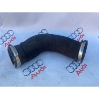 Патрубок интеркулера Audi A7 4G 2016 4G0145737R