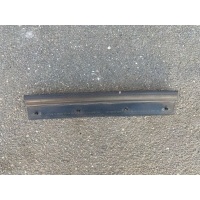 уплотнитель Audi A7 4G 2012 4G8823126