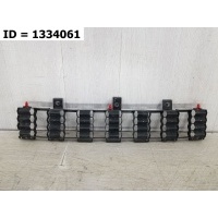 Абсорбер (наполнитель) переднего бампера Toyota Land Cruiser 300 (2021-2022) 5261160160