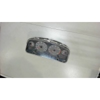 Щиток приборов (приборная панель) Toyota Avensis 1 1997-2003 2001 83800-05390