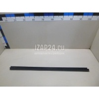 Уплотнитель (внутри) Toyota Verso (2009 - 2018) 681720F020