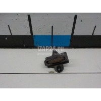 Направляющая капота VAG R8 (2007 - 2015) 4E0823197A