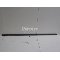 Накладка стекла переднего правого GM Astra J (2010 - 2017) 13347112