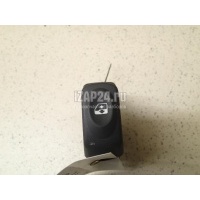 Кнопка стеклоподъемника Renault Sandero (2009 - 2014) 8200467835