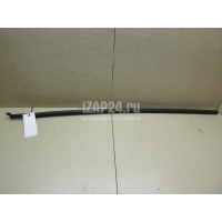 Накладка стекла заднего правого Renault Megane III (2009 - 2016) 828200140R