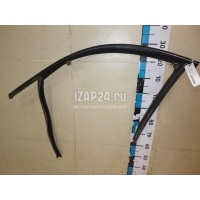 Уплотнитель стекла двери Renault Megane III (2009 - 2016) 803312527R