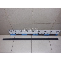 Накладка стекла заднего правого VAG Touareg (2010 - 2018) 7P6839478C5AP