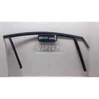 Уплотнитель стекла двери Ford Focus III (2011 - 2019) 1901517