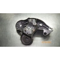 Крепление подушки audi a6 c6 2.7 tdi 4f0199352m