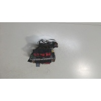 Блок предохранителей Ford Transit 2000-2006 2002 4591323