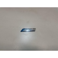Эмблема на крышку багажника Nissan Juke (F15) (2011 - 2019) 84896JN04A