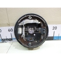 Щит опорный задний правый Renault Lada Largus 2012 7701070955