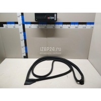 Уплотнитель двери Toyota Camry V50 (2011 - 2018) 6786206100