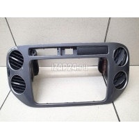 Рамка магнитолы VAG Tiguan (2011 - 2016) 5N0858069JCIU
