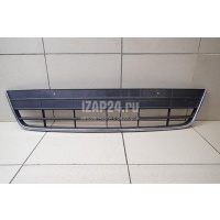 Решетка в бампер центральная VAG Tiguan (2011 - 2016) 5N0853671B82V