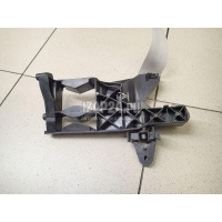 Кронштейн фар правый VAG A6 [C7,4G] (2011 - 2018) 4G0805608