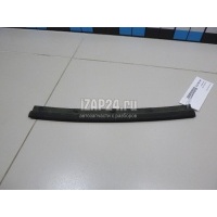 Уплотнитель капота VAG Jetta (2011 - 2018) 5C6823707