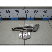 Петля капота правая VAG Jetta (2011 - 2018) 5C6823302