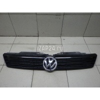 Решетка радиатора VAG Jetta (2011 - 2018) 5C6853651QWA