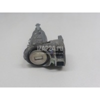 Вставка замка двери лев. Renault Kangoo 2008 7701209833