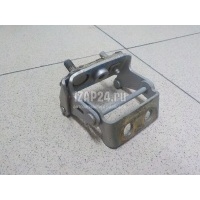Петля двери багажника Ford Maverick 2007 5032563