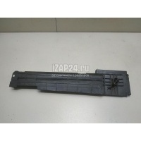 Кронштейн радиатора BMW 1-serie F20/F21 (2011 - 2019) 17117600537