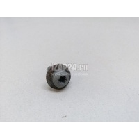 Болт BMW 1-serie F20/F21 (2011 - 2019) 07119907285