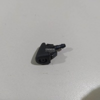 Форсунка омывателя лобового стекла Mazda CX 5 (2012 - 2017) KD4567510
