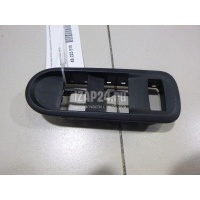 Накладка блока управления стеклоподъемниками Renault Duster 2012 809606004R