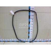 Уплотнитель двери Renault Duster 2012 808329099R