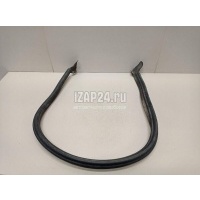 Уплотнитель капота Renault Duster 2012 668300019R