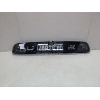 Накладка двери багажника Renault Duster 2012 848100815R
