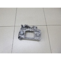 Кронштейн опоры двигателя Renault Duster 2012 112228880R