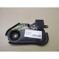 Кронштейн передней балки Renault Duster 2012 8200823809