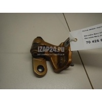 Петля двери задней левой верхняя Mercedes Benz W246 B-klasse (2012 - 2018) 2467301137