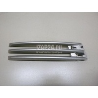 Решетка в бампер правая Land Rover Range Rover IV 2013 LR118369